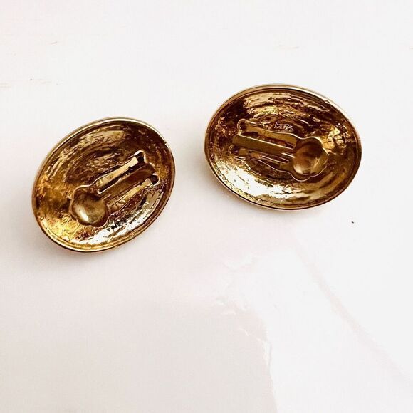 Vintage Galleria Gripoix Earrings Clip On Purple Glass Enamel Gold Oval 4624 - Picture 8 of 11